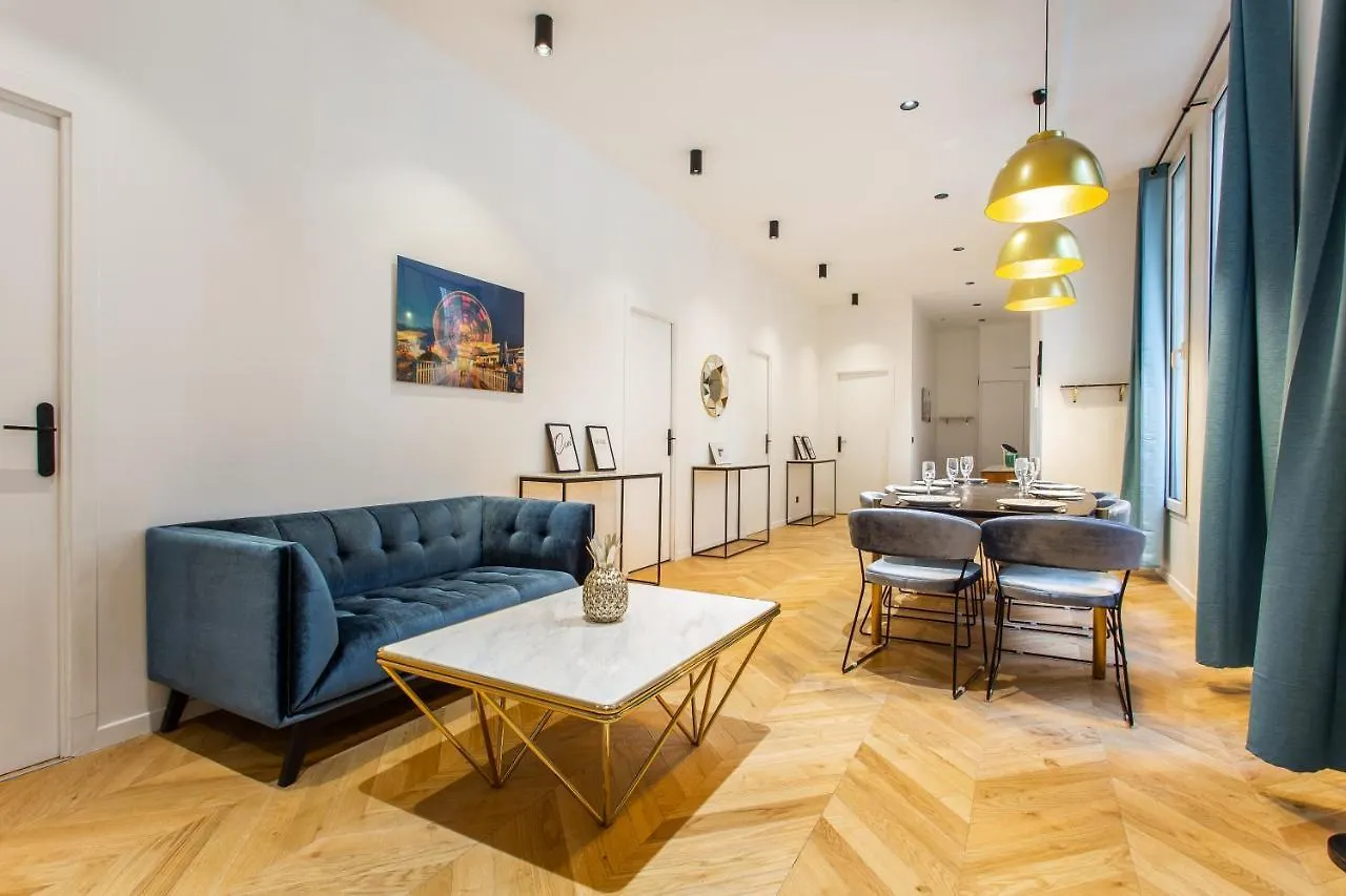 Luxury On The Champs-elysees, Heart Of Lägenhet